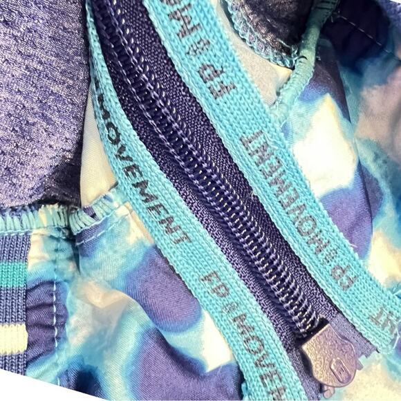 FP Movement by Free People Top Seed Tennis Jacket oversized lightweight - NWT - Picture 13 of 16